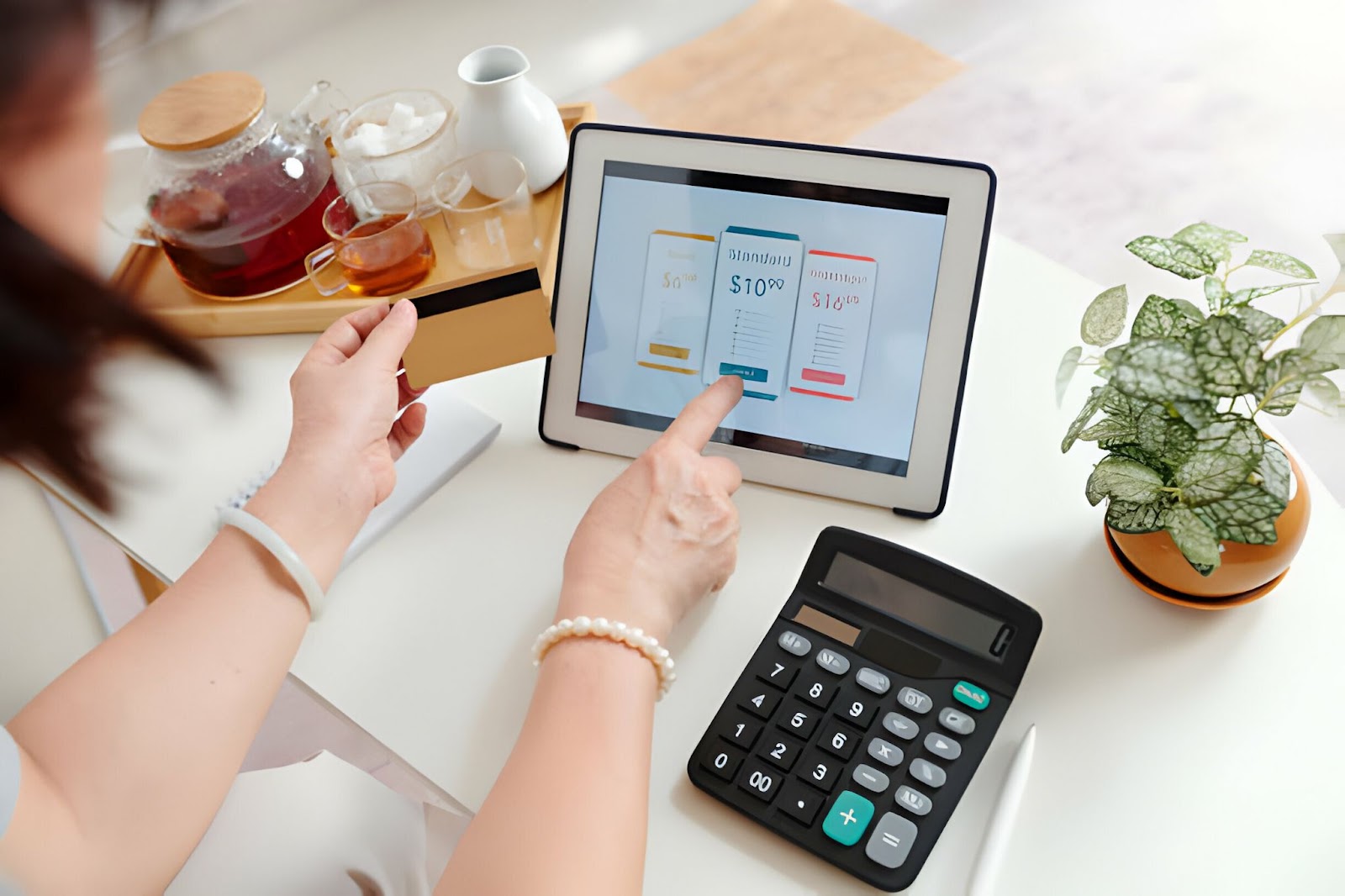 3 Best Examples of E-commerce Pricing Tables